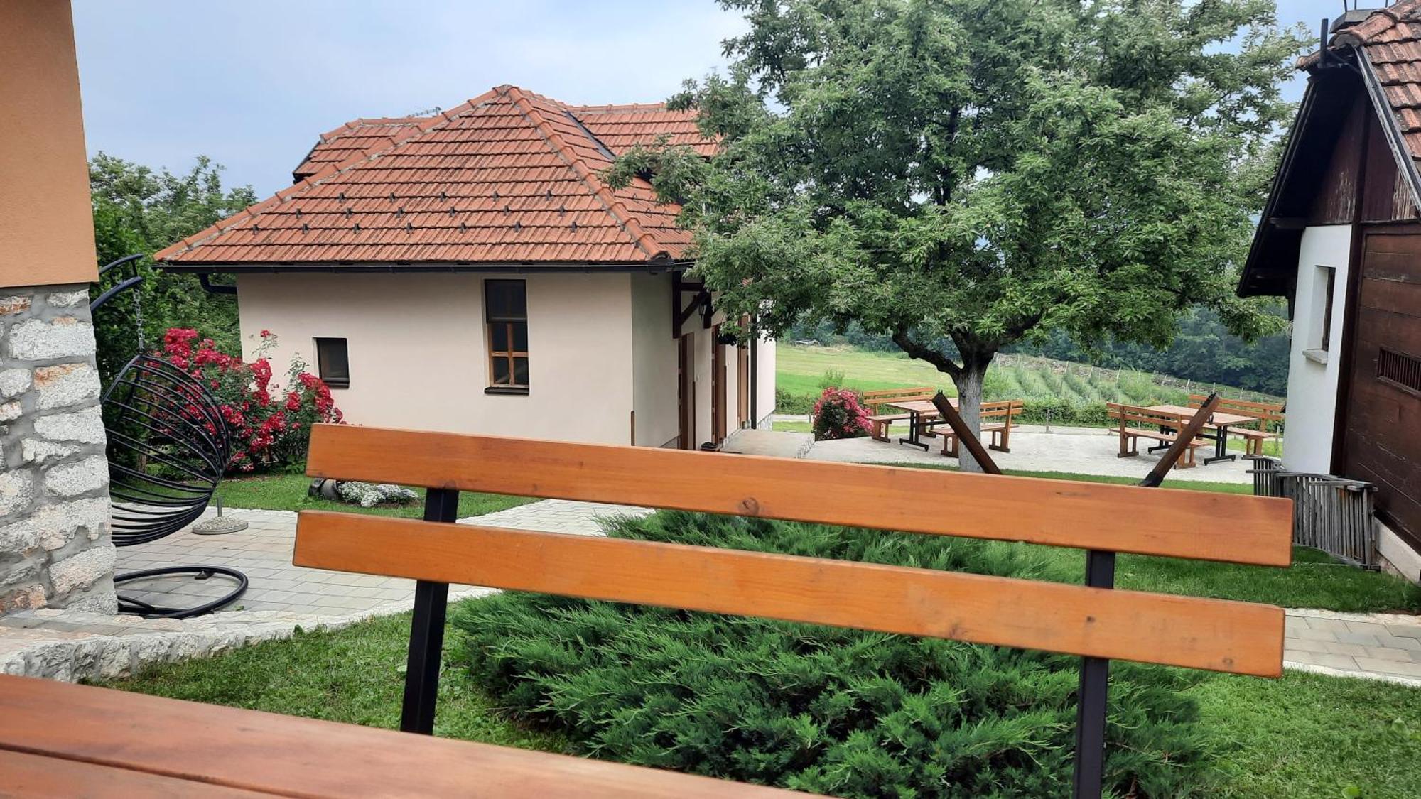 Seoski Turizam Melovic Rozanstvo Kültér fotó