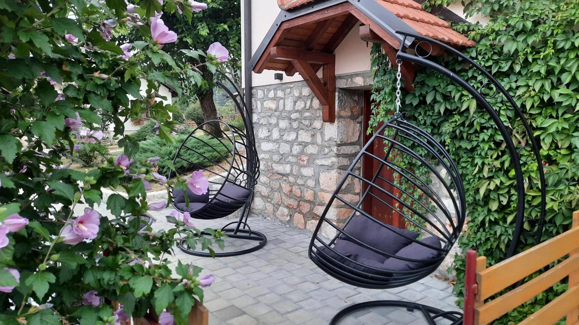 Seoski Turizam Melovic Rozanstvo Kültér fotó